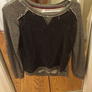 Black and gray sweater