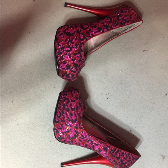Hot pink leopard high heel - Picture 1 of 1