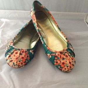 Green Floral Nine West Flats
