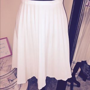 Skirts - White pleated skater skirt size 16 Skirts - White pleated skater skirt size 16