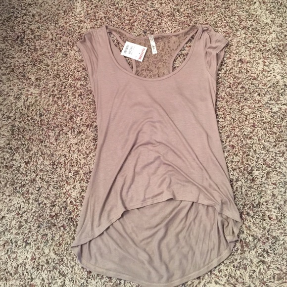 Hi-low shirt