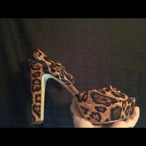 Leopard Platforms! Super cute and comfy
