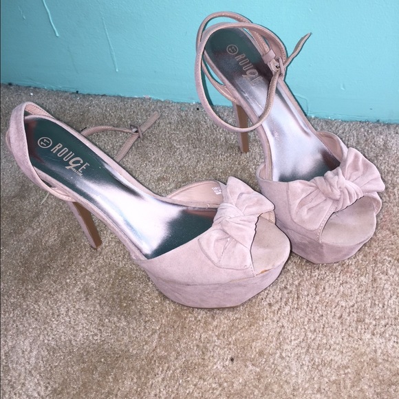 Strap heels