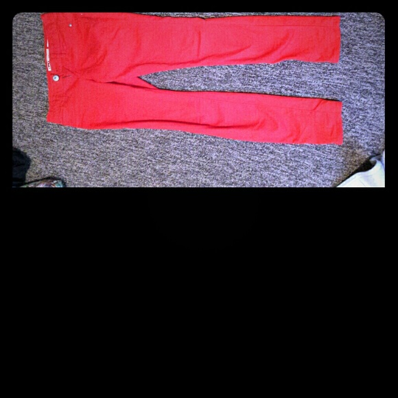 Red skinny jeans