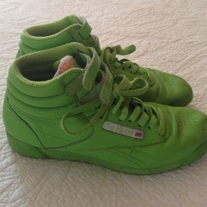 Vintage 80's neon hightop Reeboks size 7 1/2