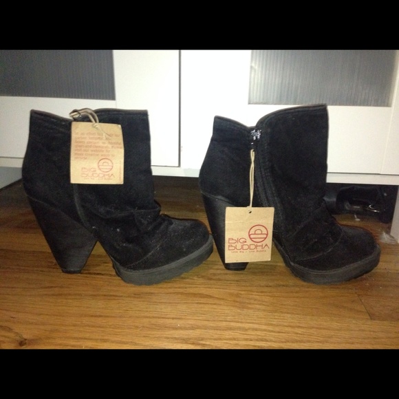 *BRAND NEW* booties w/ asymmetrical stacked heel