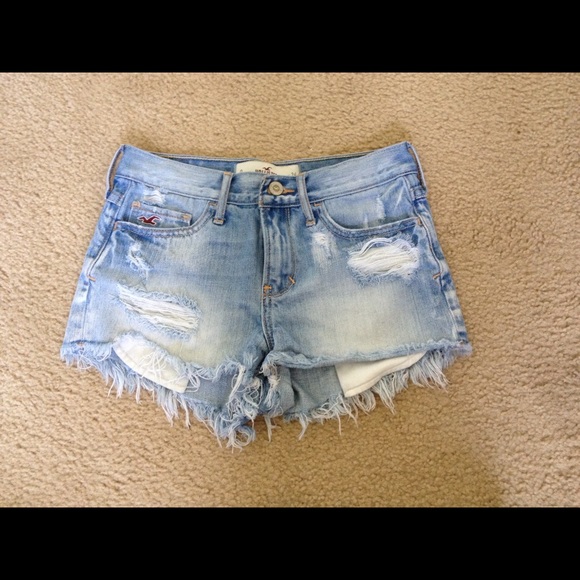 High waisted Hollister shorts