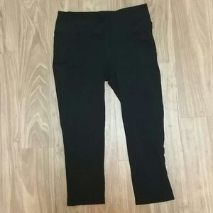 Fabletics Capris