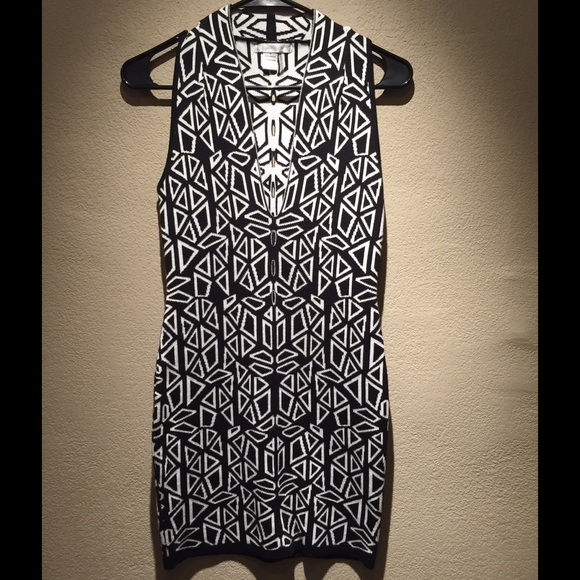 Black and White, Geometric Patterned Dress
