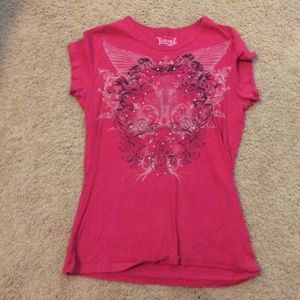 Hot pink T.