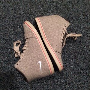 Women's Nike Blazers Size 7.5