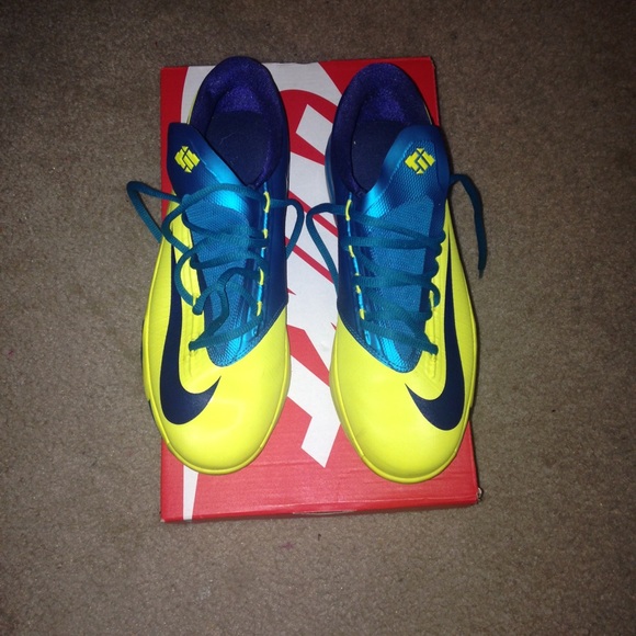 PRICE REDUCE❗️Nike KD 6