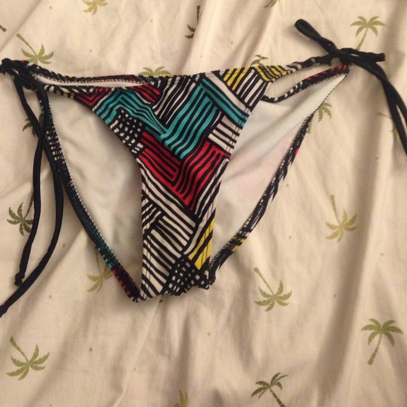 Bathing suit bottoms