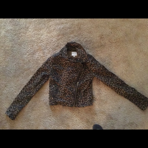 Leopard print lightweight jacket
