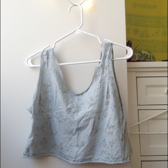 Vintage floral top