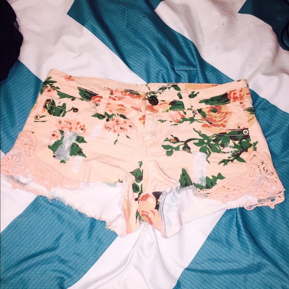 Peach Jean Shorts with Lace Trim