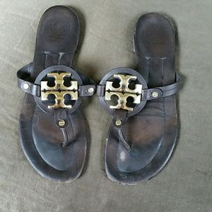 Tory Burch brown flip flops thongs