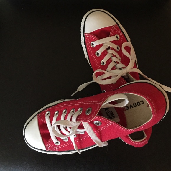 Red converse