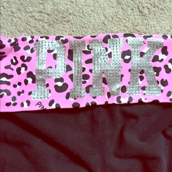 PINK VS yoga pants
