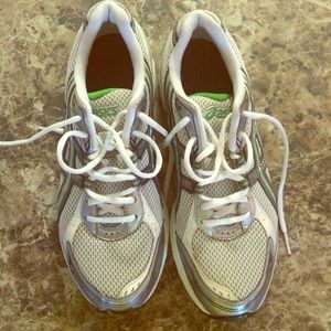 Womens size 10 Asics