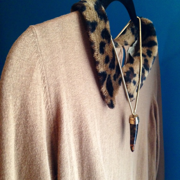 Cute statement long sleeve top