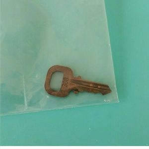 Lv key only 300