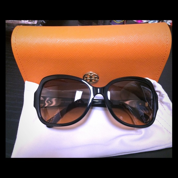 ***REDUCED!!***Tory Burch Sunglasses Brand New