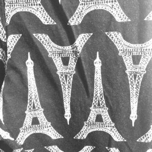 Eiffel Tower print leggings