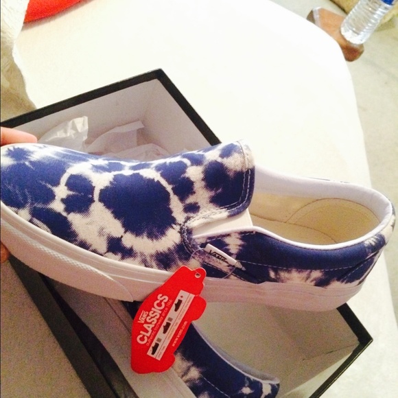 NWT  Vans