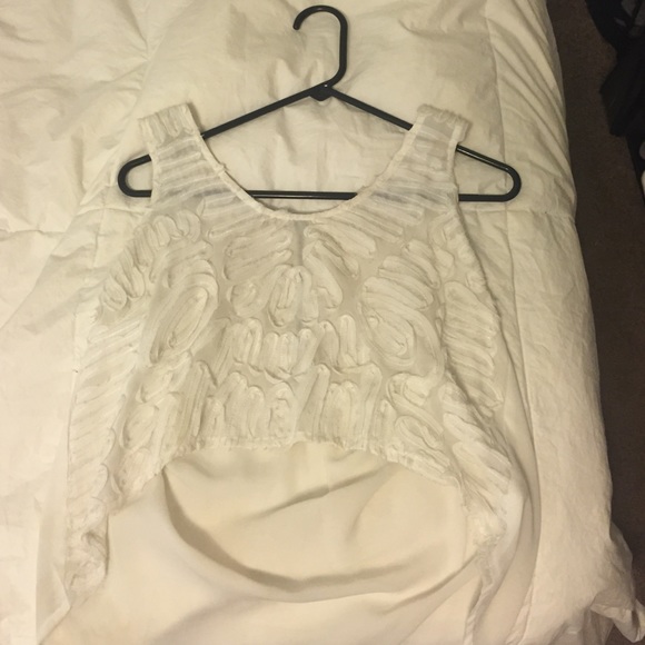 White Hi-Low Millau top size s