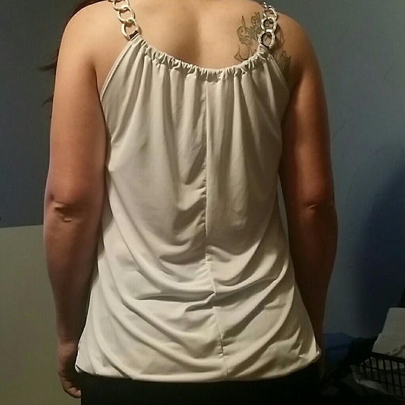 Top - Picture 4 of 4