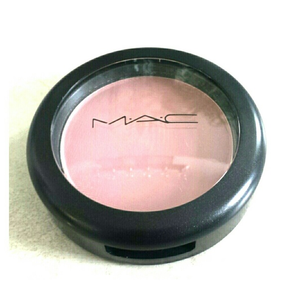 Mac L.E Blush in Pink Cult/Matte