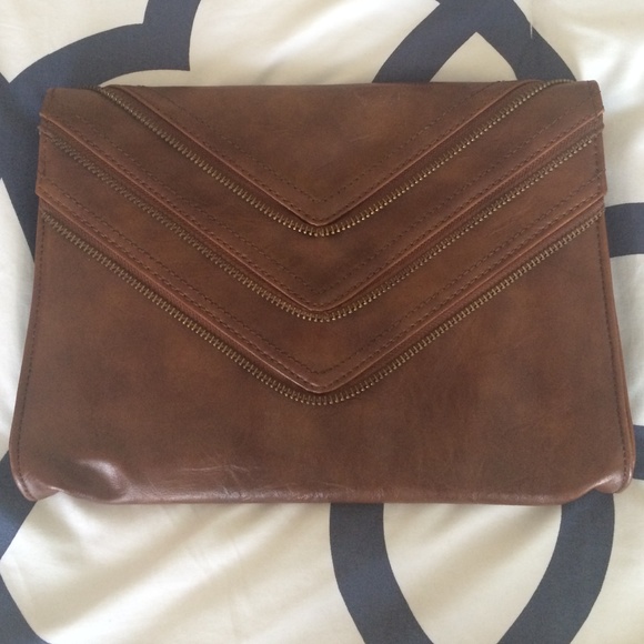 Cute brown/tan clutch