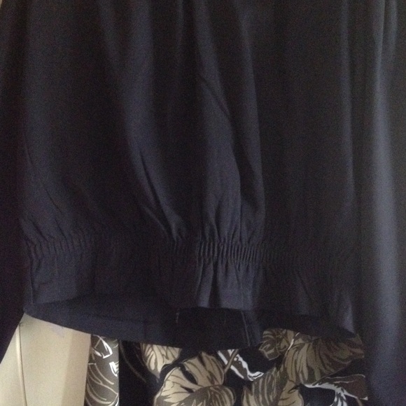 Blazer and skirt - Picture 2 of 3