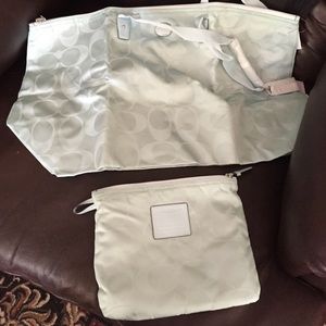 Extra large auth coach