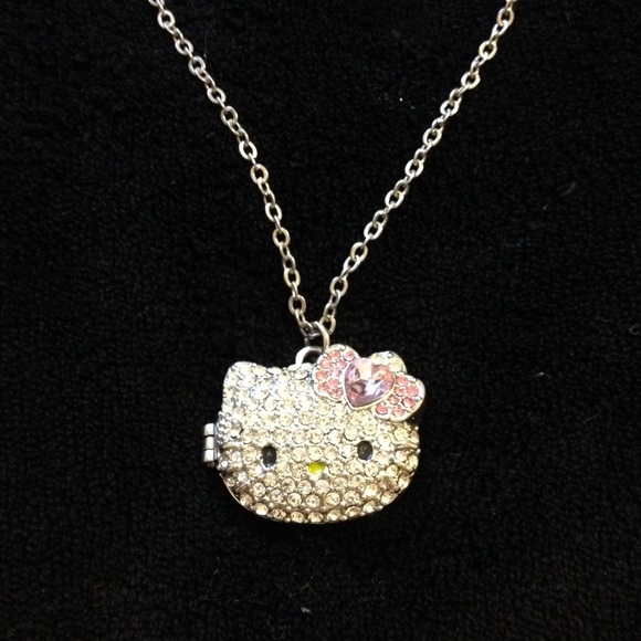 Hello Kitty Necklace