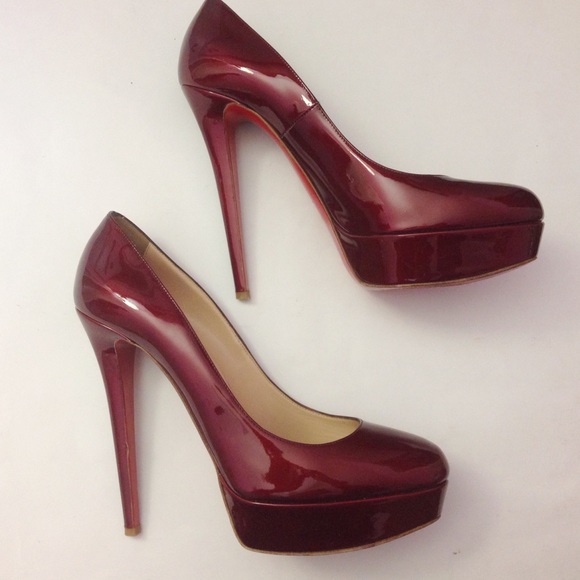 🎉HP🎉 Christian Louboutin Bianca Pump - Picture 2 of 4