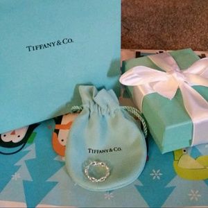 tiffany & co. infinity ring