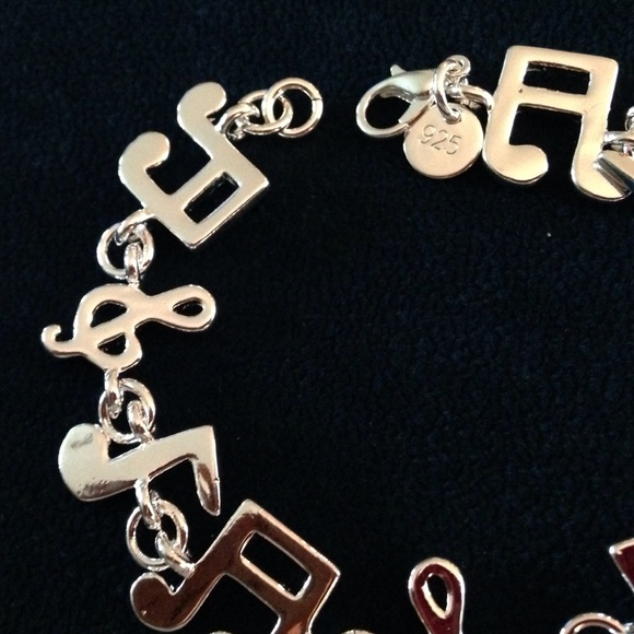 Sold in bundle - Picture 3 of 4