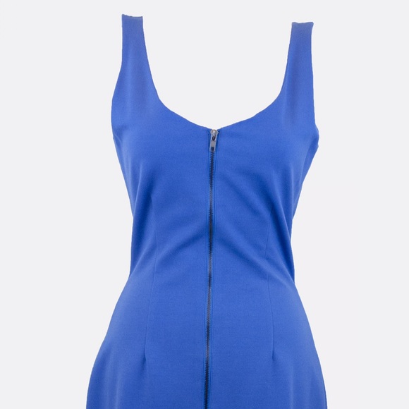 Amy matto blue sleeveless dress size 6