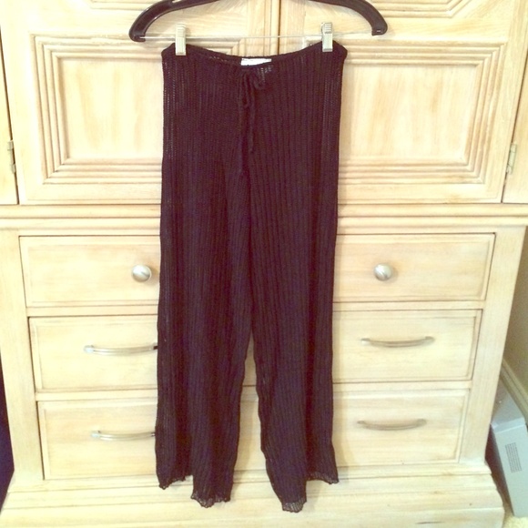 🎀barely worn swim bottoms🎀