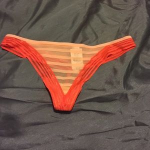 VS Orange Thong. 🍊