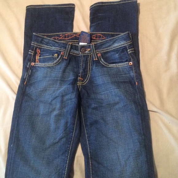 Genetic denim recessive gene 24