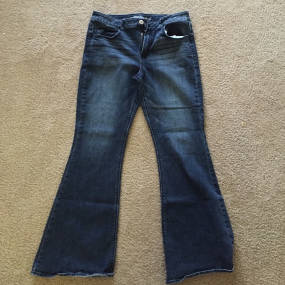 American Eagle hi-rise artist super stretch jeans