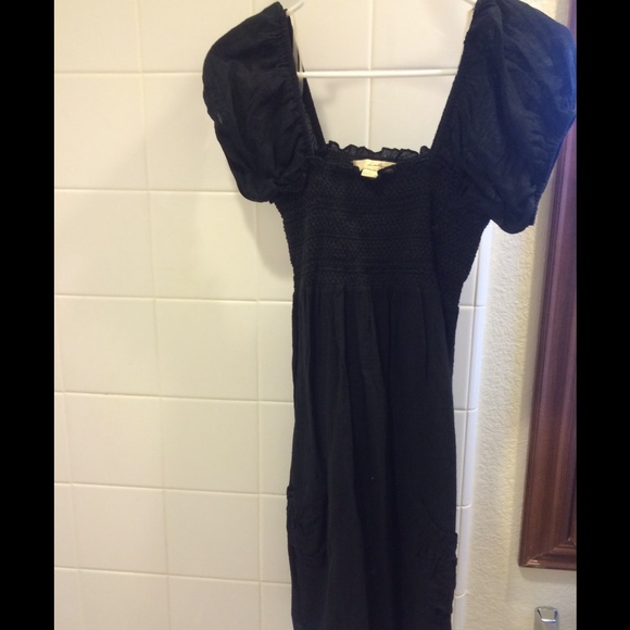 Black flowy cap sleeved dress