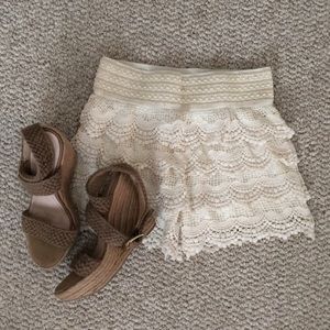 New!! Ivory Crochet Shorts, Tiered Lace Shorts
