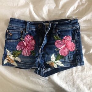 ONE OF A KIND hand painted shorts Abercrombie
