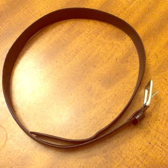 Mens size 32 Italian leather Eddie Bauer belt