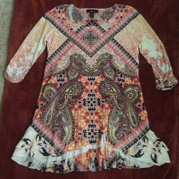 Aztec Pattern Top - Picture 2 of 2