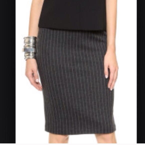 Tahari Dresses & Skirts - CLOSEOUT💥💥Tahari Charcoal Pencil Skirt